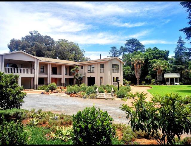 4 BEDROOM HOUSE FOR SALE IN UNITAS PARK